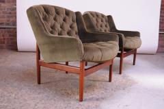 Jens Risom Pair of Jens Risom Walnut Floating Lounge Chairs in Olive Velvet - 1957476