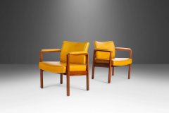 Jens Risom Set of Two 2 Lounge Chairs in Walnut Original Mustard Fabric - 2733191