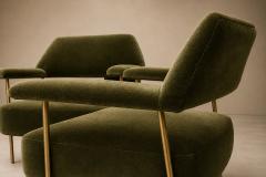 Joaquim Tenreiro Brazilian Modern Pair of Armchairs in Aged Brass Olive Green Mohair - 4594381