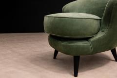 Joaquim Tenreiro Pair of Concha Armchairs in Green Suede Joaquim Tenreiro 1960s - 4546798