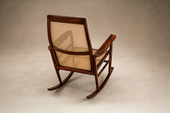 Joaquim Tenreiro Rare Cadeira de Embalo Rocking Chair in Solid Rosewood Caning Tenreiro - 4722699