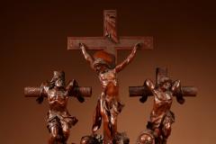 Johann Benedikt Witz A magnificent carved pear wood group of the Crucifixion - 3277966