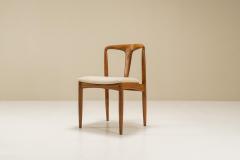 Johannes Andersen Set of Eight Juliane Chairs in Teak by Johannes Andersen Denmark 1965 - 3014568