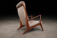 John Graz Sculptural Pair of Armchairs in Hardwood Boucle John Graz Brazil 1950s - 4531048