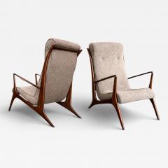 John Graz Sculptural Pair of Armchairs in Hardwood Boucle John Graz Brazil 1950s - 4538917