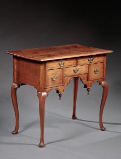 John Scottow Queen Anne Lowboy made by John Scottow - 334746