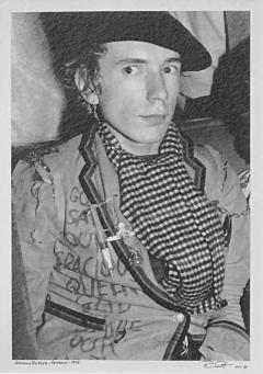 Johnny Rotten 1976 London by Bob Greun - 1933017