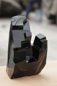 Jorge Y zpik Untitled sculpture Obsidian I - 1147175