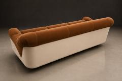 Jorge Zalszupin Brazilian Modern VIP Sofa in Fiberglass Mohair by Jorge Zalszupin - 4597083