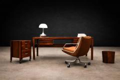 Jorge Zalszupin Low Commander Swivel Armchair by Jorge Zalszupin Bronze Chenille and Aluminum - 4524916