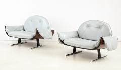 Jorge Zalszupin Mid Century Modern Pair of Presidencial Armchairs by Zalszupin Brazil 1960s - 1940009