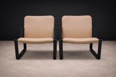 Jorge Zalszupin Pair of Lobby armchairs in Metal Leather Jorge Zalszupin 1970s - 4547130