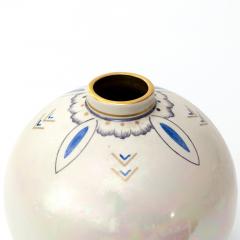 Josef Ekberg SWEDISH ART DECO ROUND VASE WITH PEARL GLAZE BY JOSEF EKBERG - 745469