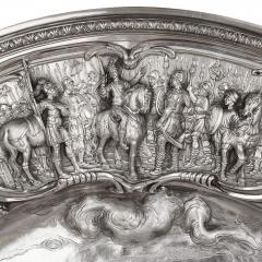 Joseph Angell II A large George IV silver sideboard dish made by Joseph Angell II 1828 - 2694003