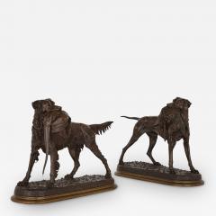 Jules Moigniez Pair of large patinated bronze hunting dog models by Moigniez - 2828517