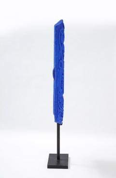 KLEIN BLUE PAINTED DAYAK TRIBE SCULPTED SHIELD ON STAND - 2607502