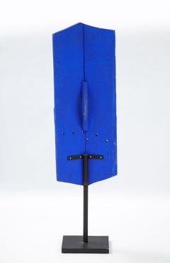 KLEIN BLUE PAINTED DAYAK TRIBE SCULPTED SHIELD ON STAND - 2607503