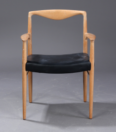 Kai Lyngfeldt Larsen Kai Lyngfeldt Larsen Pair of Oak Sculptural Arm Chair - 614360