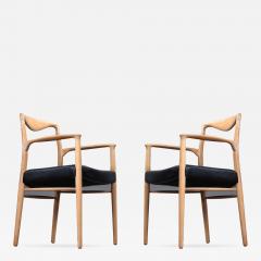 Kai Lyngfeldt Larsen Kai Lyngfeldt Larsen Pair of Oak Sculptural Arm Chair - 617295