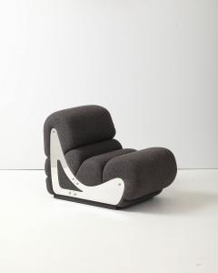 Kappa Kappa Slipper Chair - 4389543