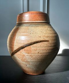 Karen Karnes Glazed Ceramic Jar Studio Pottery Karen Karnes - 2626639