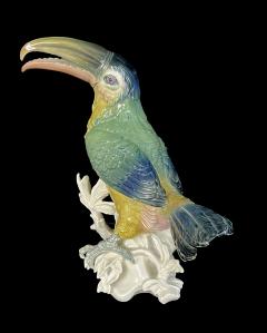Karl Ens Karl Ens Fine Porcelain Polychrome Exotic Bird Sculpture of a Toucan - 4313283