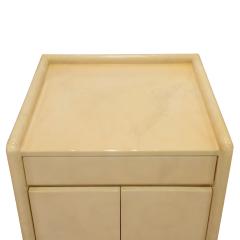 Karl Springer Karl Springer Rare Exceptional Pair of Lacquered Goatskin Bedside Tables 1985 - 3277222