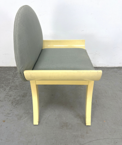 Karl Springer MODERNIST CREAM LACQUER VANITY CHAIR BY KARL SPRINGER - 4474674