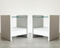 Karl Springer Pair of Karl Springer Lacquered Linen Nightstands circa 1980s - 4540678