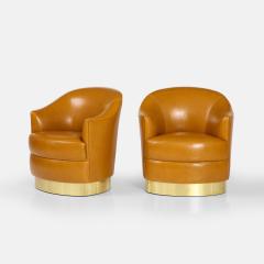 Karl Springer Rare Pair of Lounge Chairs in Camel or Saddle Leather and Brass by Karl Springer - 2445557