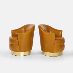 Karl Springer Rare Pair of Lounge Chairs in Camel or Saddle Leather and Brass by Karl Springer - 2445575