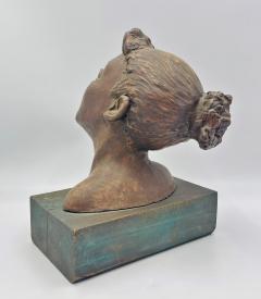 Katherine Kadell Clay Bust Sculpture Female Portrait Los Angeles Modern Art - 4727245