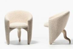 Kelly Wearstler Surrealist Post Modern Three Legged Chair in Ivory Boucl circa 1980s - 3737881