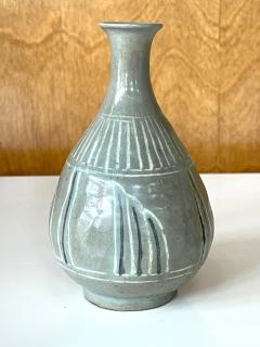 Korean Celadon Inlay Vase Goryeo Dynasty - 1958180