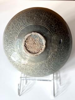 Korean Ceramic Celadon Bowl with Sanggam Slip Inlay Goryeo Dynasty - 4716110