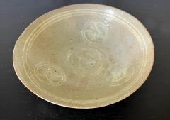 Korean Ceramic Celadon Bowl with Slip Inlay Goryeo Dynasty - 1956722