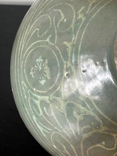 Korean Ceramic Celadon Bowl with Slip Inlay Goryeo Dynasty - 2097549