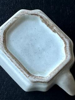 Korean Ceramic White Porcelain Water Dropper Joseon Dynasty - 3677314