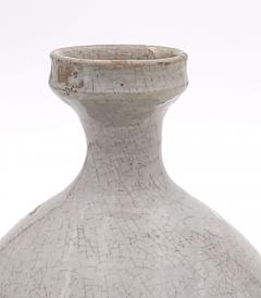 Korean Faceted Porcelain Bottle 19th Century - 2521414