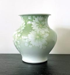 Kozan Makuzu Japanese Ceramic Vase by Makuzu Kozan - 4802578