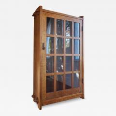 L JG Stickley Single Door Oak Bookcase - 3401471