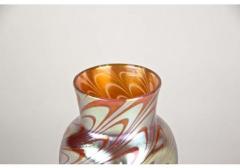 L tz Witwe Glass Vase Decoration Phenomen Rosa Iridescent Bohemia Circa 1902 - 3595492