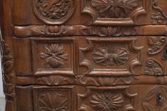 LARGE 17th CENTURY LOUIS XIV PROVINCIAL CARVED COMMODE - 4348170
