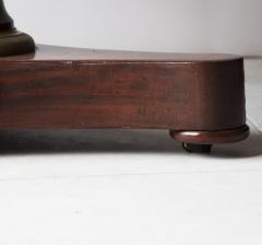 LARGE FLAME MAHOGANY EMPIRE GUERIDON - 4753296
