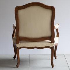 LARGE MID 18TH CENTURY LOUIS XV FAUTEUIL OR OPEN ARM CHAIR - 3550689