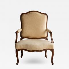 LARGE MID 18TH CENTURY LOUIS XV FAUTEUIL OR OPEN ARM CHAIR - 3552690