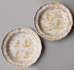 LARGE PAIR OF YELLOW AND WHITE SERVING PLATES WITH SHAPED RIMS - 4513650