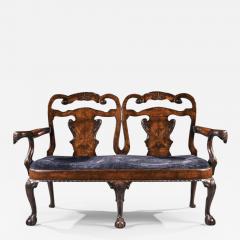 LATE 19TH CENTURY WALNUT TWIN CHAIR BACK SOFA AFTER A GEORGE II DESIGN - 2823090