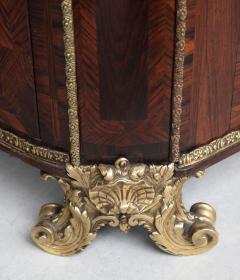 LOUIS XIV ROSEWOOD BOW FRONTED COMMODE - 3563173