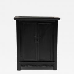 Lacquered Locking Cabinet - 4262936